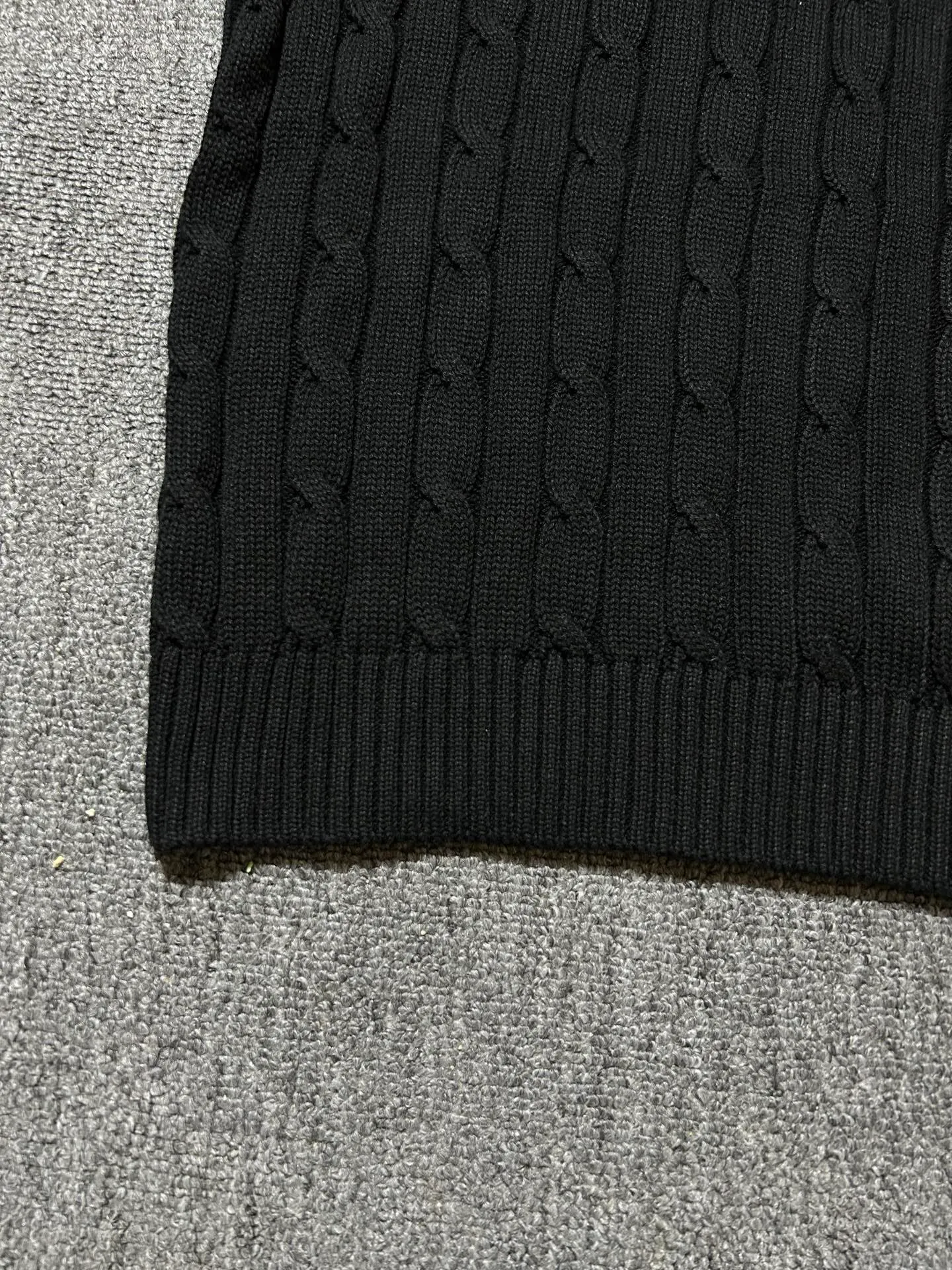P160 Polo Ralph Lauren SS23 solid color logo embroidered sweater, official website logo on the collar. Scan the QR code to enter the official website and compare the quality at will. Size: XS-L